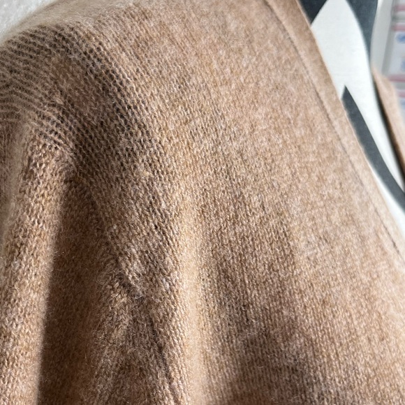 KHAITE Amelia Camel 100% Cashmere Sz S Cardigan - Picture 9 of 15